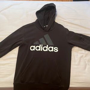 MEDIUM ADIDAS BLACK HOODIE